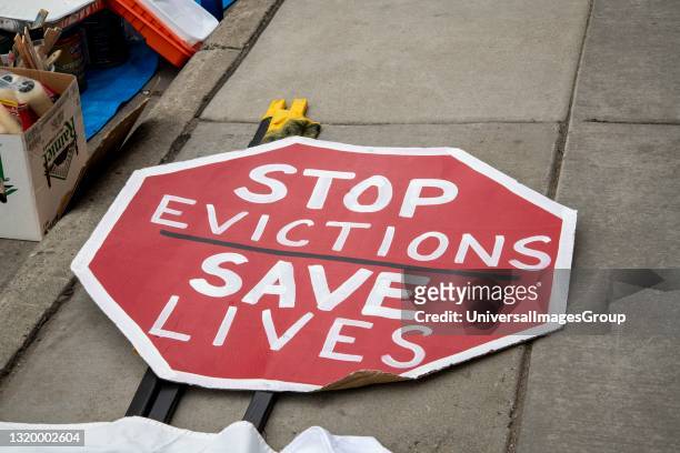 Minneapolis, Minnesota. Protesters rally to stop housing evictions during the pandemic. They are calling for reforms of the bank system to assist...