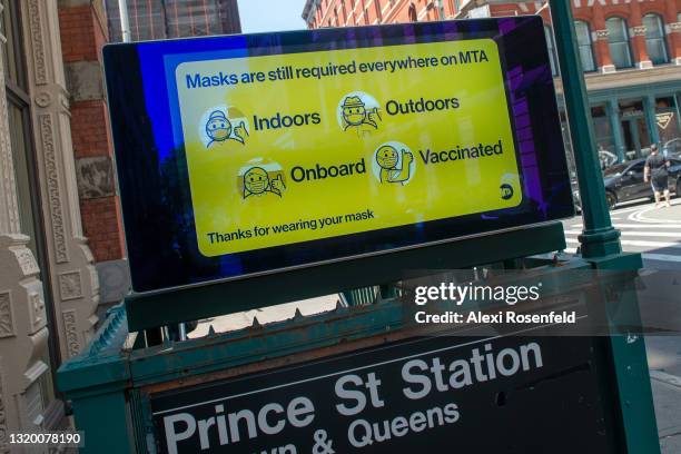 Mta Sign Photos and Premium High Res Pictures - Getty Images