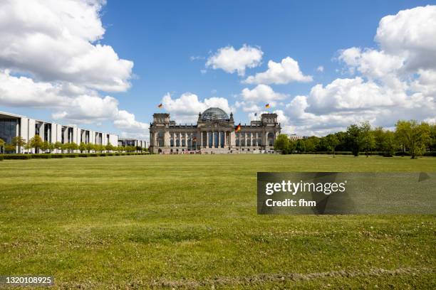 reichstag building (deutscher bundestag, berlin/ germany) - the reichstag bildbanksfoton och bilder