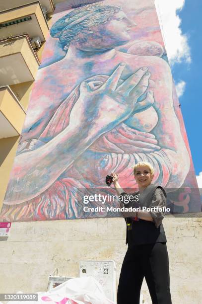 Inaugurated in the Garbatella district the ecomurales #AMORETCURA - A VENUS FOR PREVENTION by the Peruvian street artist Carlos Atoche, dedicated to...