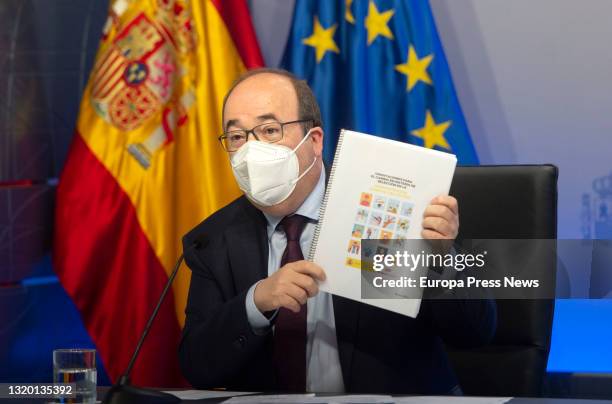 The Minister of Territorial Policy and Public Function, Miquel Iceta, speaks during the presentation of the document 'Guidelines for change', on 26...