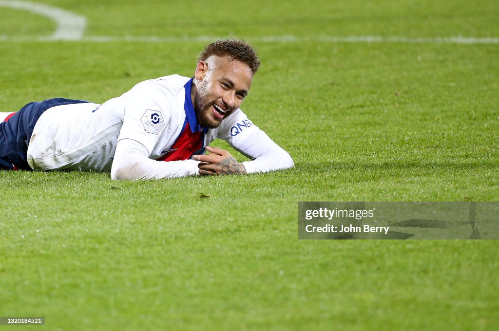 Stade Brestois v Paris Saint-Germain - Ligue 1