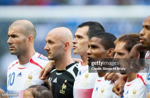 Zinedine Zidane, Fabien Barthez and Willy Sagnol of France before the start of the World Cup Final match between France and Italy . Italy would win...