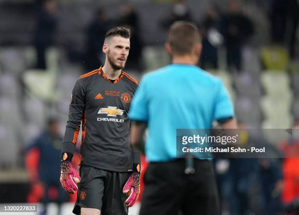 David De Gea of Manchester United looks dejected after missing his team's eleventh penalty and losing the penalty shootout during the UEFA Europa...