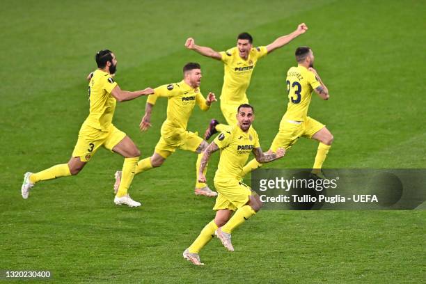 Paco Alcacer of Villarreal CF celebrates their side's victory after the UEFA Europa League Final between Villarreal CF and Manchester United at...