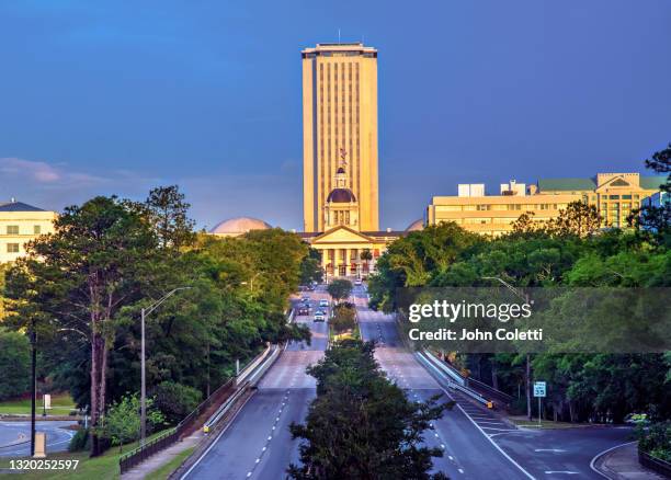 tallahasse, florida, state capitol buildings - florida state v south florida stockfoto's en -beelden