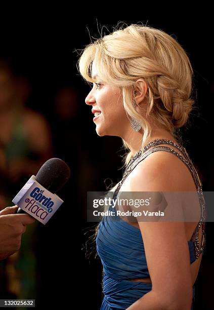 Honoree singer Shakira arrives at the 2011 Latin Recording Academy Person Of The Year honoring Shakira held at the Mandalay Bay Resort & Casino on...