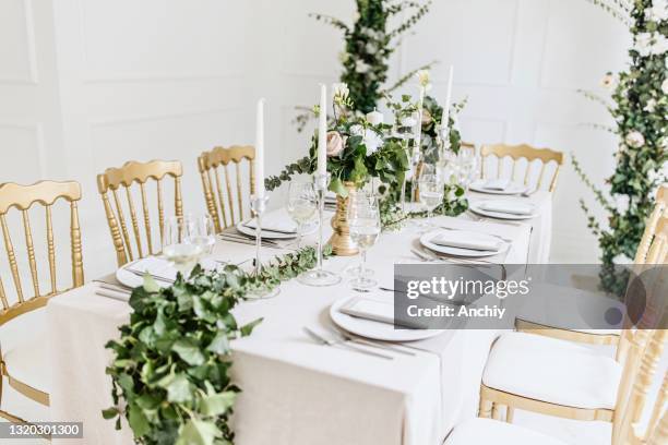 table setting for an event - wedding table setting stock pictures, royalty-free photos & images