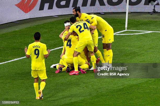 Gerard of Villarreal CF celebrates after scoring his sides first goal with Juan Foyth of Villarreal CF, Juan Foyth of Villarreal CF, Raul Albiol of...