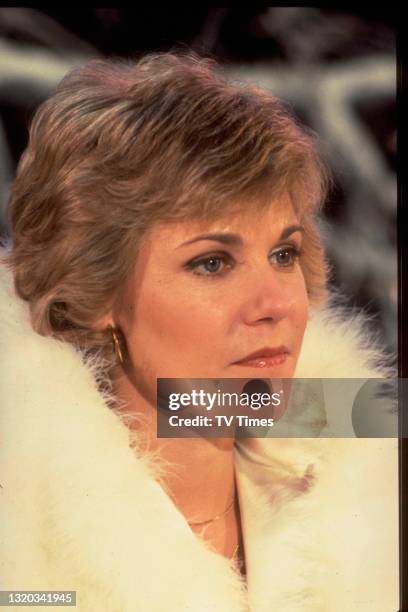 Singer Anne Murray photographed on the set of The Muppet Show at Elstree Studios, Hertfordshire, circa 1981.