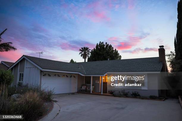 495 Garage House Night Stock Photos, High-Res Pictures, and Images