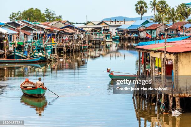 "preaek tnaot" the fishing village in kampot province (cambodia) - kampot stock pictures, royalty-free photos & images