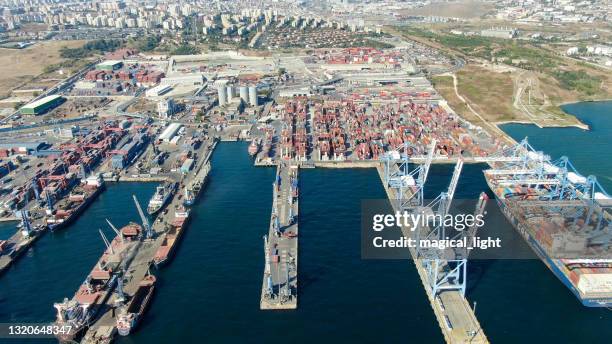 Port Entry 10,944 Port Of Entry Stock Photos, High-Res Pictures, and Images ...