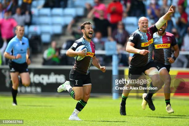 Danny Care of Harlequins reacts as he breaks away before scoring his side's second try during the Gallagher Premiership Rugby match between...