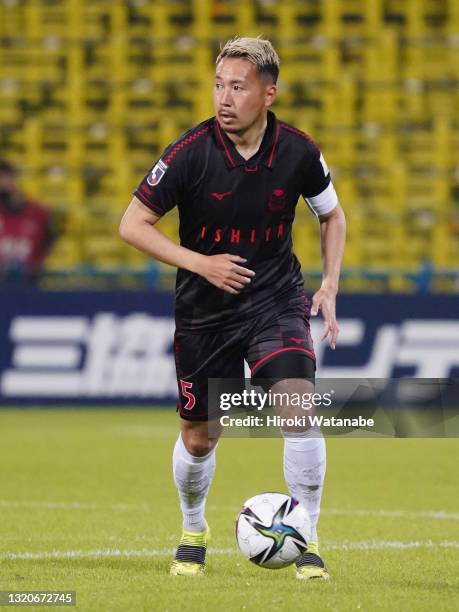 Akito Fukumari of Consadole Sapporo in action during the J.League Meiji Yasuda J1 match between Kashiwa Reysol and Consadole Sapporo at Sankyo...