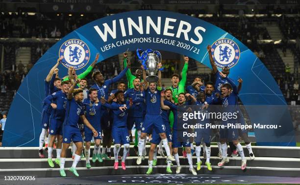 Caesar Azpilicueta of Chelsea lifts the Champions League Trophy following their team's victory in during the UEFA Champions League Final between...
