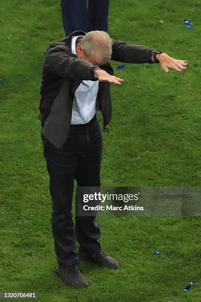 Roman Abramovich, Owner of Chelsea celebrates following his team's victory in the UEFA Champions League Final between Manchester City and Chelsea FC...