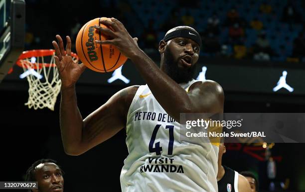 412 Atlético Petróleos De Luanda (Basketball) Stock Photos, High-Res ...
