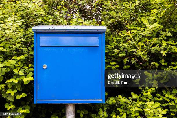 blue mailbox - metal box stock pictures, royalty-free photos & images