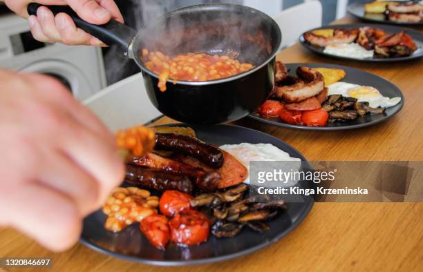 irish breakfast - engelsk frukost bildbanksfoton och bilder