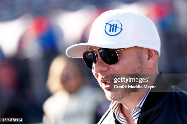 Singer Owner Pitbull (Singer) Photos and Premium High Res Pictures - Getty Images