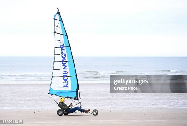 Prince William, Duke of Cambridge takes part in a land yachting session on West Sands beach on May 26, 2021 in St Andrews, Scotland.
