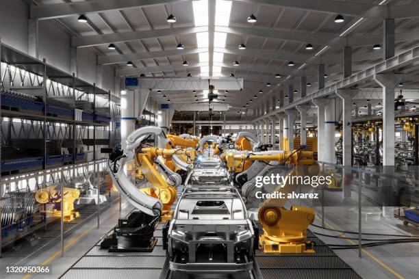 computer geproduceerd beeld van een voertuig productiebedrijf - production of trumpchi suvs at a guangzhou automobile group co plant stockfoto's en -beelden