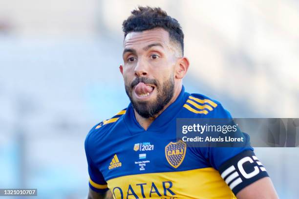 Carlos Tevez of Boca Juniors reacts during a semifinal match of Copa de la Liga Profesional 2021 between Boca Juniors and Racing Club at San Juan del...