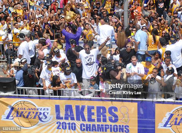 Phoenix Suns vs. Los Angeles Lakers - December 8, 2004. Phoenix Suns vs. Los Angeles Lakers - December 8, 2004.