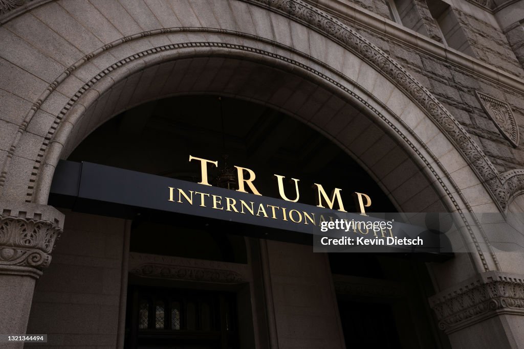 Lease For Trump's DC Hotel Put Up For Sale For Second Time
