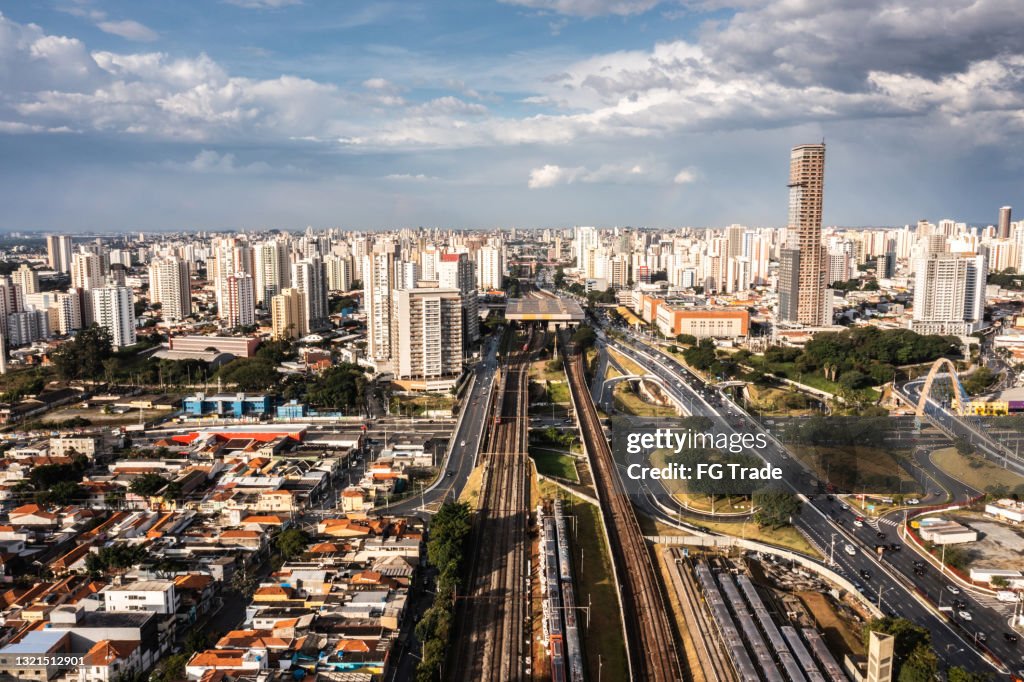 Veduta aerea della città di San Paolo in Brasile - Radial Leste - Tatuape