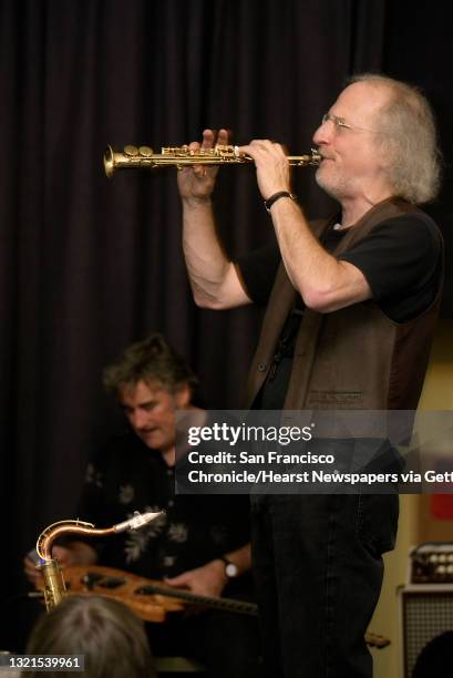 Larry Ochs on saxophone and Fred Frith on guitar, part of Maybe Monday, playing at Berkeley's Jazz House. Shot on 9/9/04 in Berkeley. LIZ HAFALIA /...