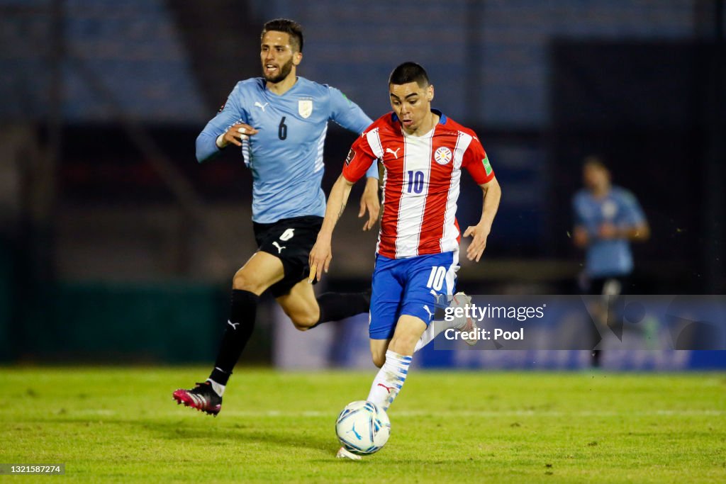 Uruguay v Paraguay - FIFA World Cup 2022 Qatar Qualifier