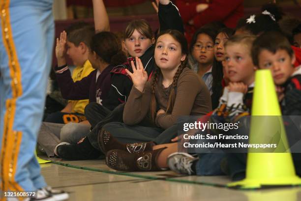 212 Miss Riddle Stock Photos, High-Res Pictures, and Images - Getty Images