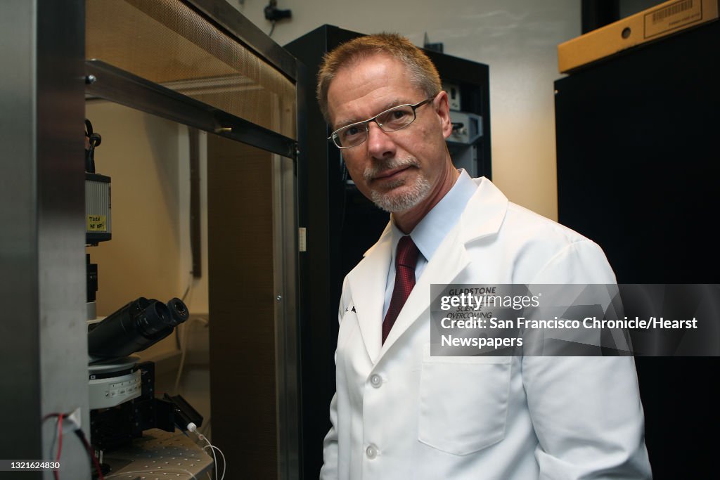 Alzheimer's expert Dr. Lennart Mucke shows the electrophysiology lab used to record electrical signals from brain cells at Gladstone in San Francisco, California, on Monday, November 18, 2013. He's been studying a protein called beta amyloid, the primary