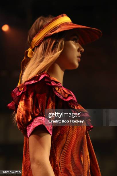 Chanee Carson Chanee Photos and Premium High Res Pictures - Getty Images