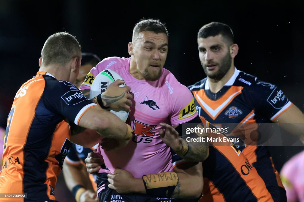 NRL Rd 13 - Wests Tigers v Panthers