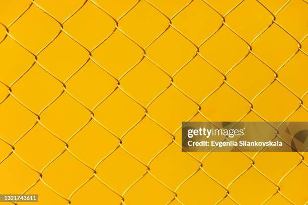 Yellow Chain Texture 600 Chain Link Fence Texture Stock Photos, High-Res Pictures, and ...