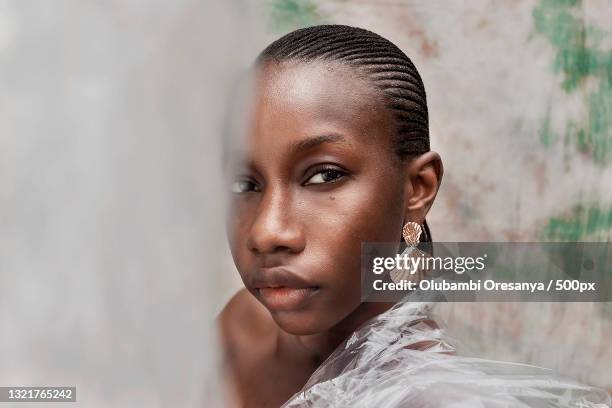 portrait of young woman,nigeria - beautiful nigerian women stock pictures, royalty-free photos & images