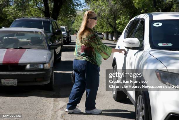 Linda Tollefson, who had a stroke 5.5 years ago, uses Lyft driver to go to the grocery market on Tuesday, May 8, 2018 in Baypoint, Calif. Tri Delta...