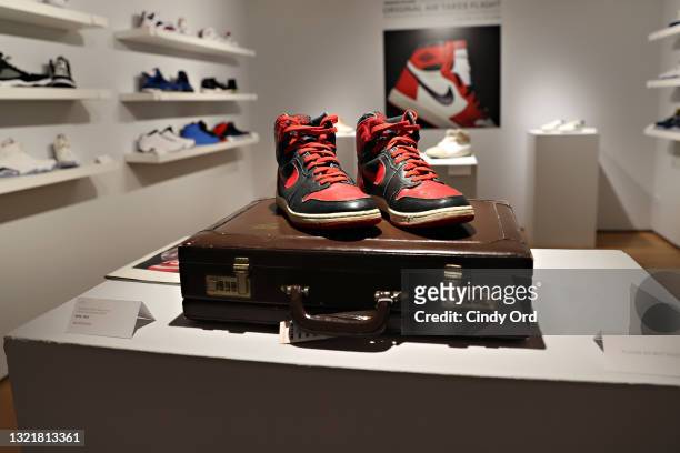Acelerar Promover Comité 2.301 fotos e imágenes de Air Jordan Sneakers - Getty Images