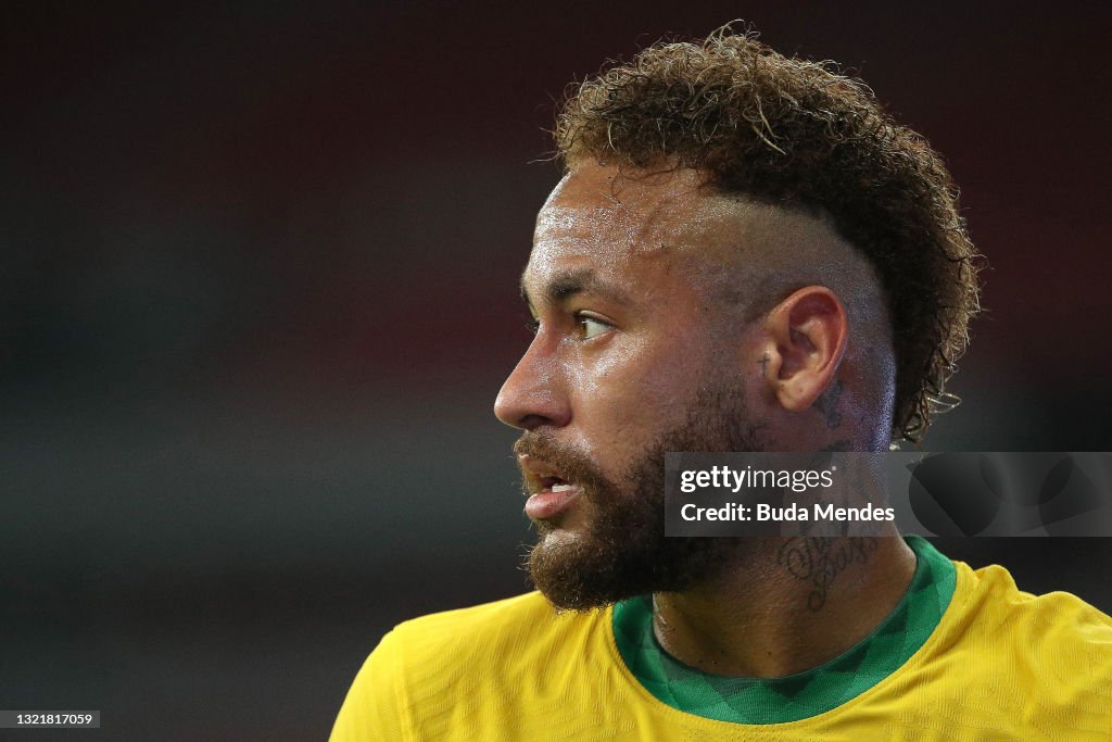 Brazil v Ecuador - FIFA World Cup 2022 Qatar Qualifier