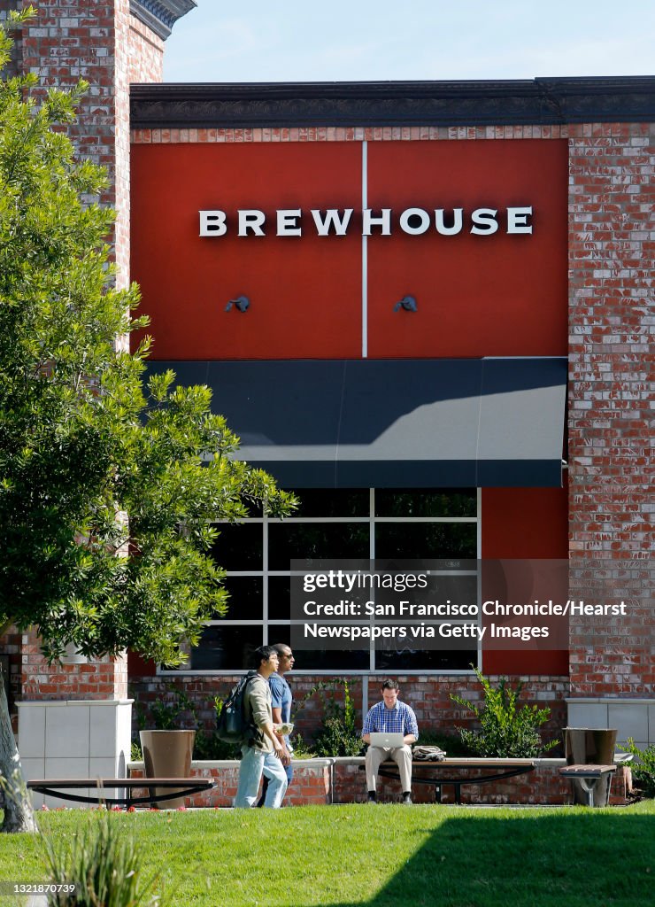 JB's Brewhouse is located in front of the Apple Campus along De Anza blvd, as seen on Wed. October 7, 2015, in Cupertino, Calif.