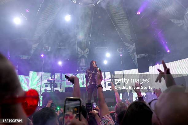 Recording artist Wiz Khalifa performs during the grand reopening of Drai’s Beach Club – Nightclub at The Cromwell Las Vegas on June 04, 2021 in Las...