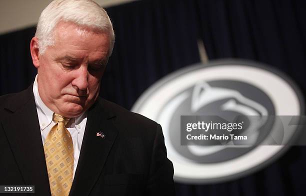 Pennsylvania Governor Tom Corbett pauses at a news conference following a night of rioting in response to the firing of head football coach Joe...