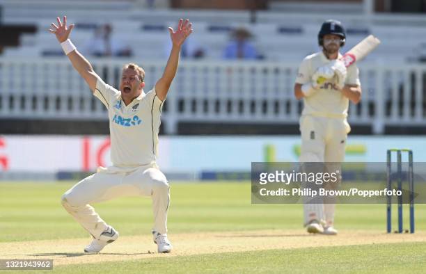 Neil Wagner of New Zealand appeals unsuccessfully for lbw against Rory Burns of England during Day 4 of the First LV= Insurance Test match between...