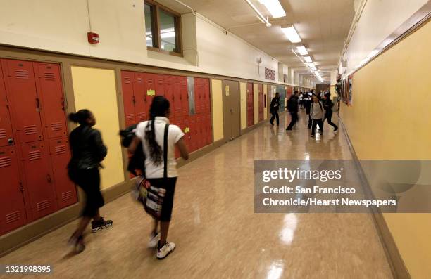 Switch Classes Everett School District Photos and Premium High Res Pictures - Getty Images