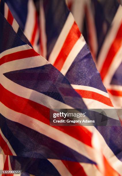 british flags - union jack background stock pictures, royalty-free photos & images