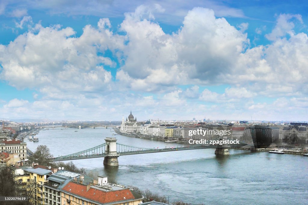 Budapest cityscape with the Chain Bridge and the Hungarian Parliament Building