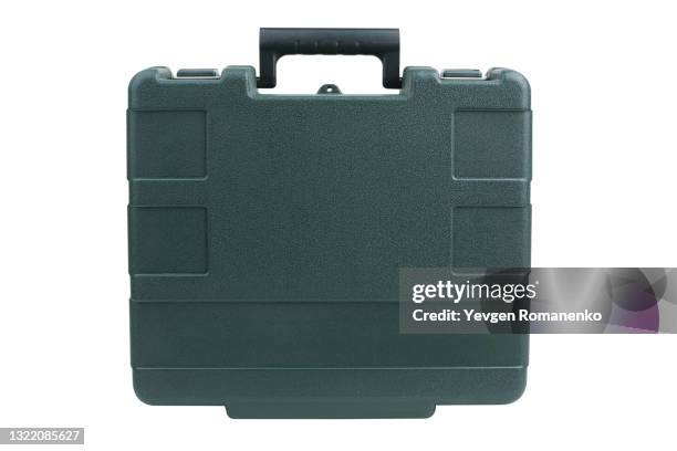 green plastic toolbox isolated on white background - briefcase isolated stockfoto's en -beelden